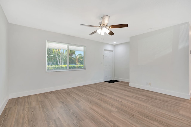 12938 Ellison Wilson Rd, North Palm Beach, FL 33408 - empty room featuring light wood-style floors, a ceiling fan, baseboards, and recessed lighting