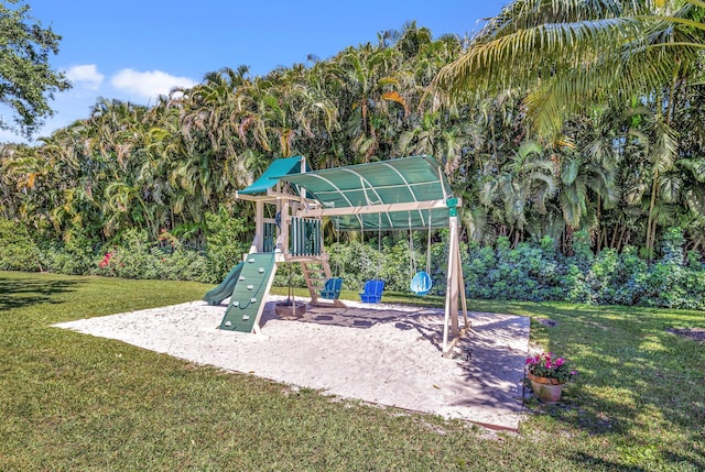 15082 Tall Oak Ave, Delray Beach, FL 33446 - community play area featuring a yard