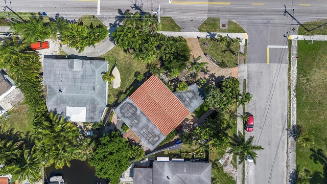 901 Guava Isle, Fort Lauderdale, FL 33315