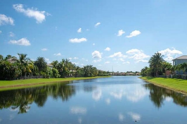 2646 Treanor Ter, Wellington, FL 33414 - water view