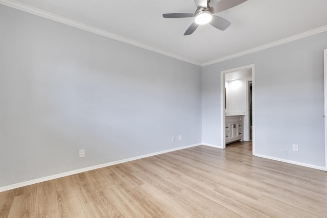 308 Golfview Rd Unit Ph02, North Palm Beach, FL 33408 - spare room with baseboards, light wood-type flooring, crown molding, and a ceiling fan