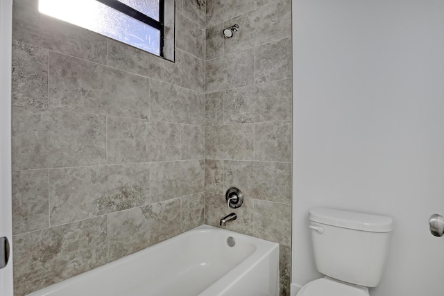 311 Ocean Pkwy, Boynton Beach, FL 33435 - bathroom featuring toilet and shower / bath combination