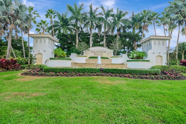 13594 Morocca Lake Ln, Delray Beach, FL 33446 - community / neighborhood sign with a lawn