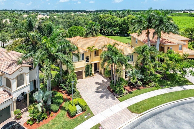 aerial view of property and surrounding area