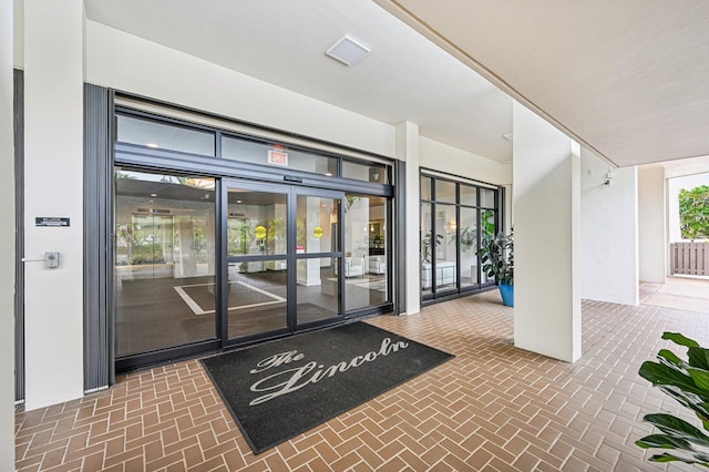 2400 Presidential Way Unit 302, West Palm Beach, FL 33401 - view of doorway to property