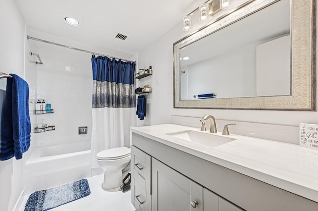 2400 Presidential Way Unit 302, West Palm Beach, FL 33401 - full bath featuring vanity, toilet, shower / bathtub combination with curtain, and recessed lighting