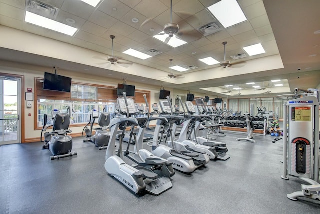 2737 Clipper Cir, West Palm Beach, FL 33411 - workout area with a paneled ceiling, healthy amount of natural light, and ceiling fan