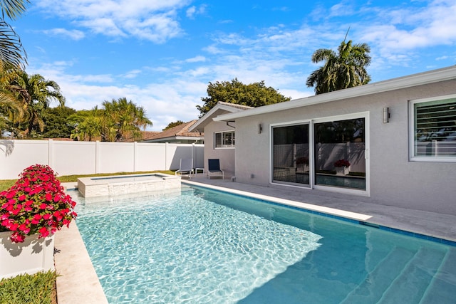 6611 NE 21st Ln, Fort Lauderdale, FL 33308 - view of swimming pool with a patio area, an in ground hot tub, fence, and a fenced in pool