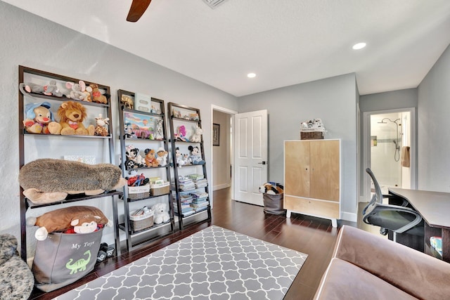 6131 NW 30th Ave, Boca Raton, FL 33496 - living area featuring a ceiling fan, recessed lighting, dark wood-style flooring, and baseboards
