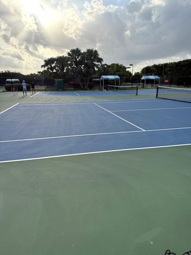 6308 Crystal View Ln, Boynton Beach, FL 33437 - view of tennis court featuring community basketball court and fence