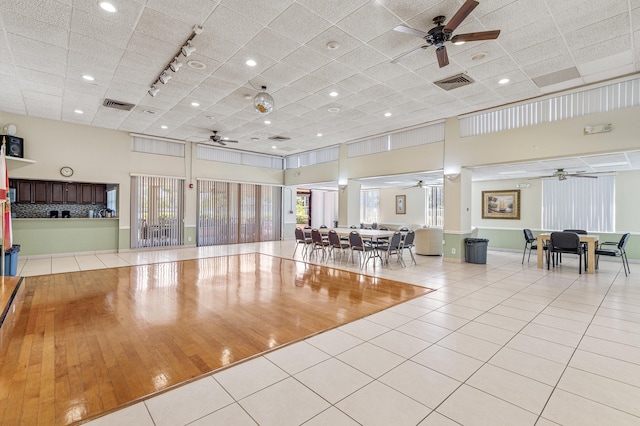community lobby featuring visible vents