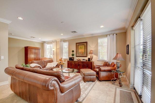 living area featuring visible vents, recessed lighting, crown molding, and baseboards