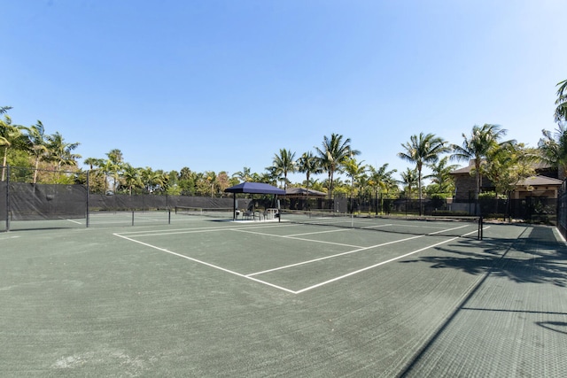 8451 Grand Prix Ln, Boynton Beach, FL 33472 - view of sport court featuring community basketball court and fence