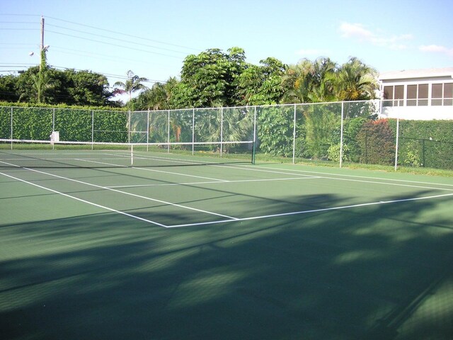 2721 SW 15th St Unit 202, Delray Beach, FL 33445 - view of tennis court