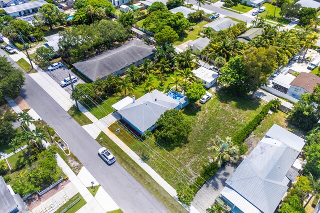 320 SE 4th Ave, Delray Beach, FL 33483 - drone / aerial view with a residential view
