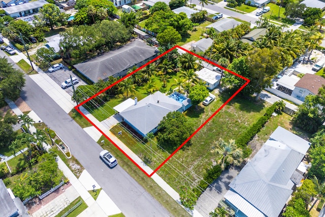 320 SE 4th Ave, Delray Beach, FL 33483 - aerial view with a residential view