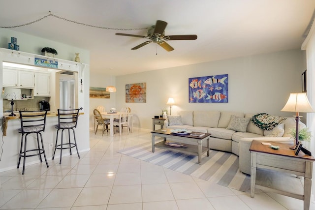 95 N N Blvd Unit 2B, Boynton Beach, FL 33435 - living area featuring light tile patterned flooring and ceiling fan