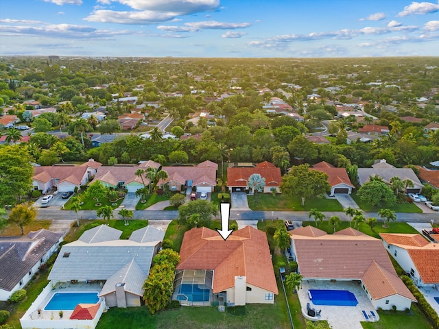 birds eye view of property featuring a residential view