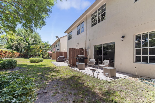 9448 Boca River Cir, Boca Raton, FL 33434 - view of yard with fence and a patio