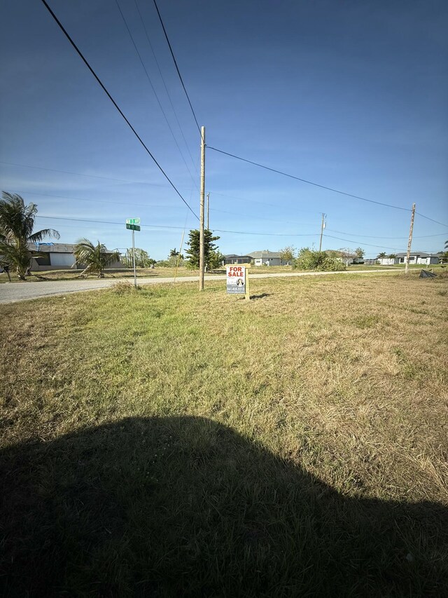 228 NW 11th Ter, Cape Coral, FL 33993