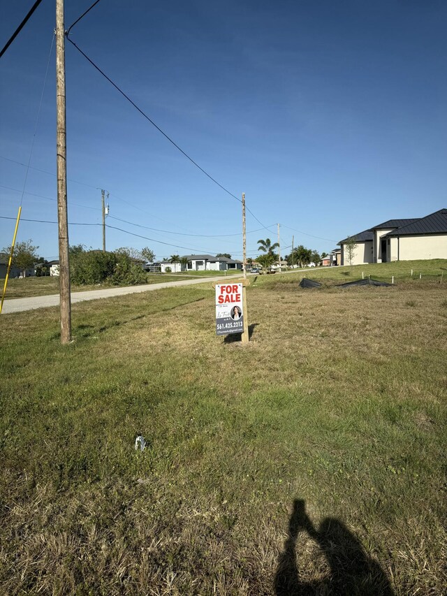 228 NW 11th Ter, Cape Coral, FL 33993