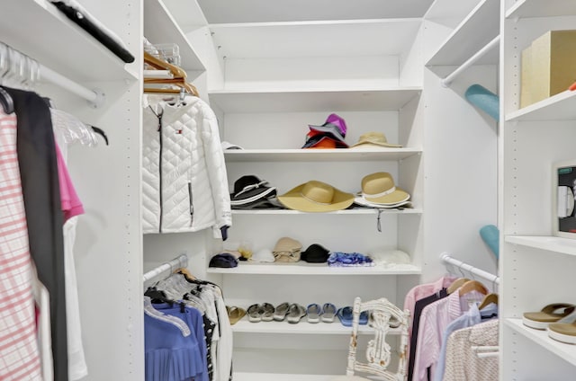 1149 Hillsboro Mile Unit 112N, Hillsboro Beach, FL 33062 - view of walk in closet