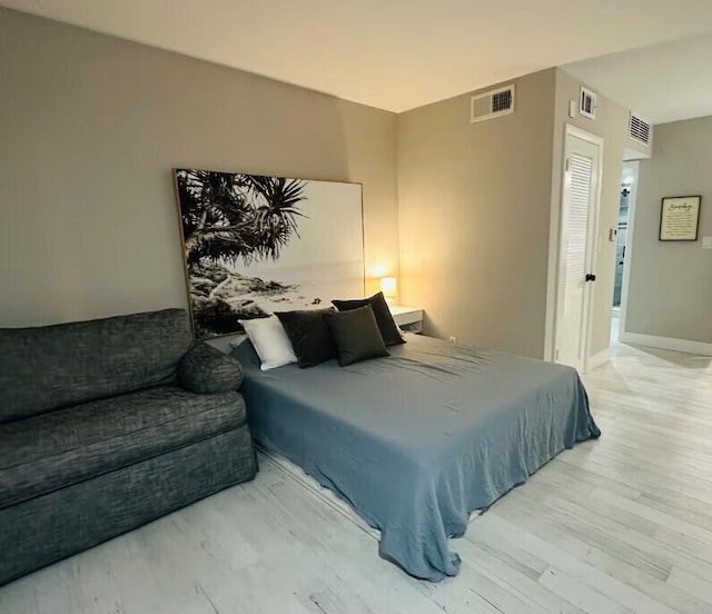 664 SE 20th Ave Unit 1, Deerfield Beach, FL 33441 - bedroom featuring visible vents