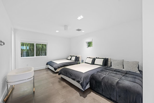7047 San Sebastian Cir, Boca Raton, FL 33433 - bedroom featuring baseboards and recessed lighting