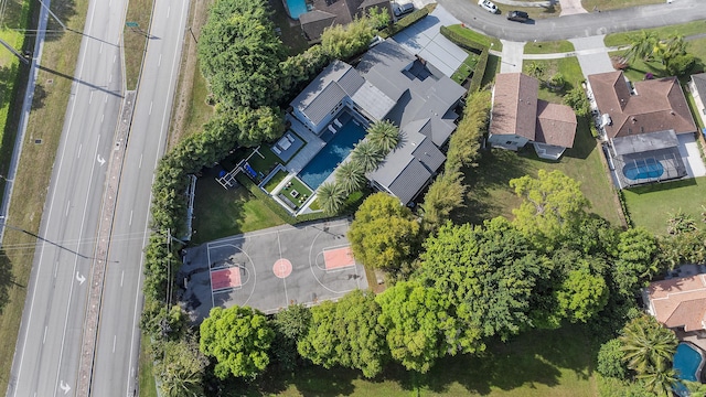 7047 San Sebastian Cir, Boca Raton, FL 33433 - bird's eye view of a pool