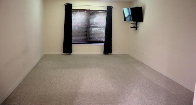 6763 Mar Pacifico, Fort Pierce, FL 34950 - unfurnished room with baseboards