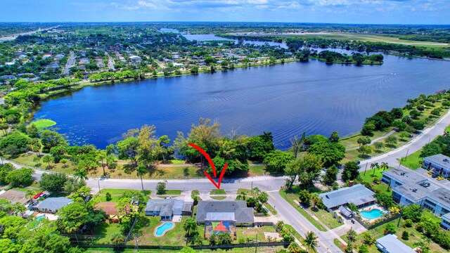 3412 Lake Osborne Dr, Lake Worth Beach, FL 33461 - aerial overview of property's location featuring nearby suburban area