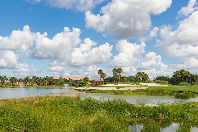 41 Windsor Ln, Palm Beach Gardens, FL 33418 - water view featuring a golf course