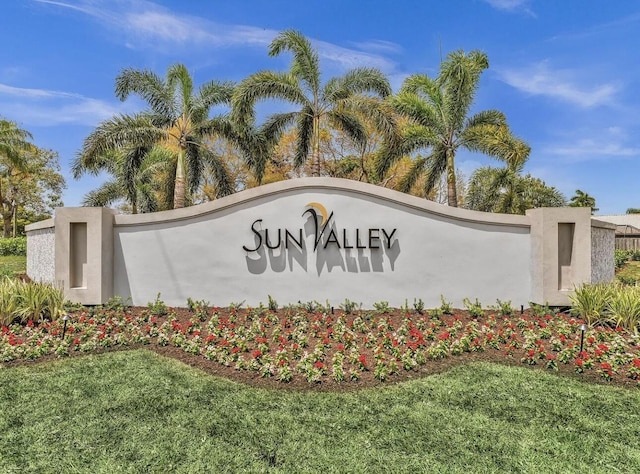 9494 Sun Pointe Dr, Boynton Beach, FL 33437 - community / neighborhood sign with a lawn