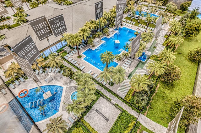 13516 Cirrus Pl, Palm Beach Gardens, FL 33412 - aerial view of a pool
