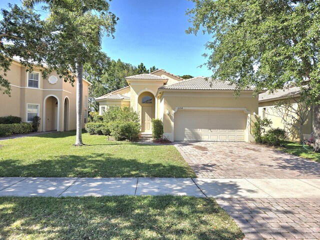 6204 Spring Lake Ter, Fort Pierce, FL 34951