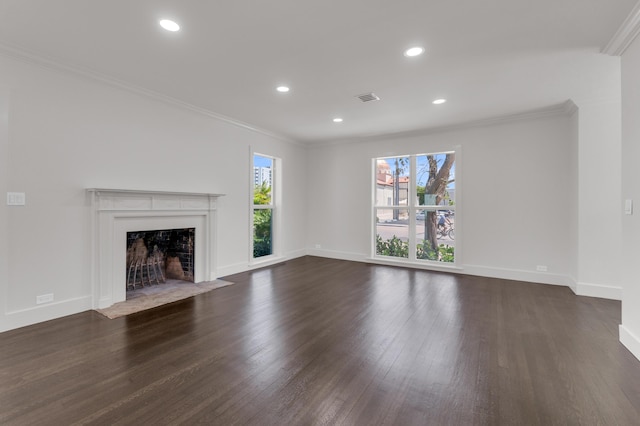 4015 Washington Rd, West Palm Beach, FL 33405 - unfurnished living room with visible vents, baseboards, dark wood-style floors, and plenty of natural light