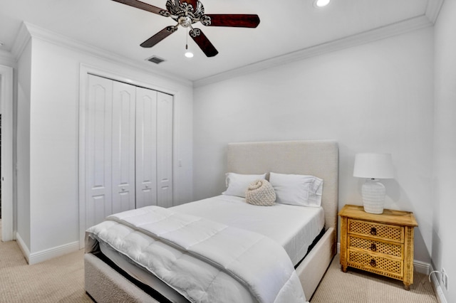 9210 Equus Cir, Boynton Beach, FL 33472 - bedroom featuring carpet floors, a closet, baseboards, crown molding, and recessed lighting