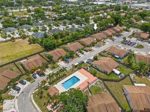 birds eye view of property featuring a residential view