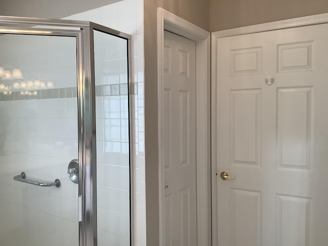 7007 Ashton St, Boynton Beach, FL 33437 - bathroom featuring a stall shower