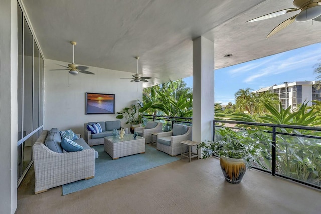 balcony featuring an outdoor hangout area