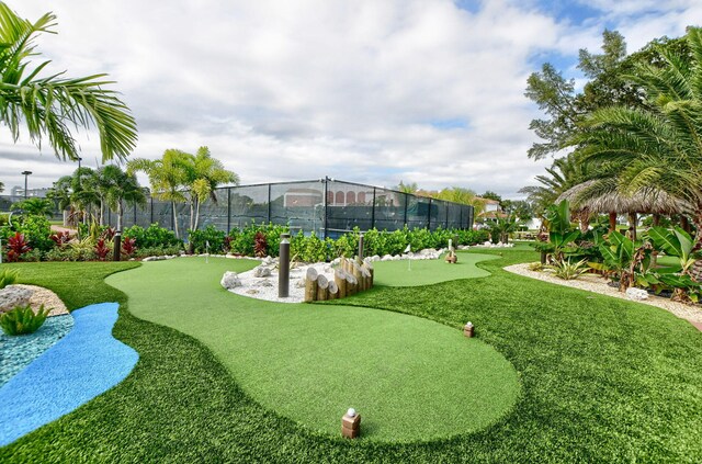 453 Richmond F 453, Deerfield Beach, FL 33442 - view of home's community featuring fence