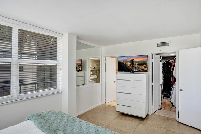 155 Isle Of Venice Dr Unit 304, Fort Lauderdale, FL 33301 - living area featuring tile patterned floors