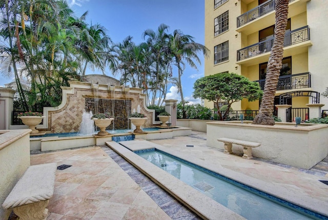 801 S Olive Ave Unit 127, West Palm Beach, FL 33401 - view of pool
