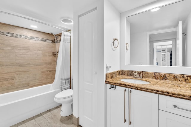 211 2nd Ct, Palm Beach Gardens, FL 33410 - full bathroom featuring toilet, vanity, shower / bath combination with curtain, wood finished floors, and recessed lighting