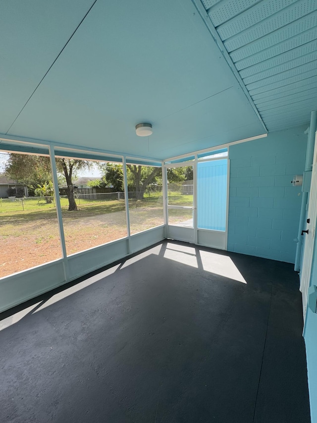 7507 Arthurs Rd, Fort Pierce, FL 34951 - view of unfurnished sunroom