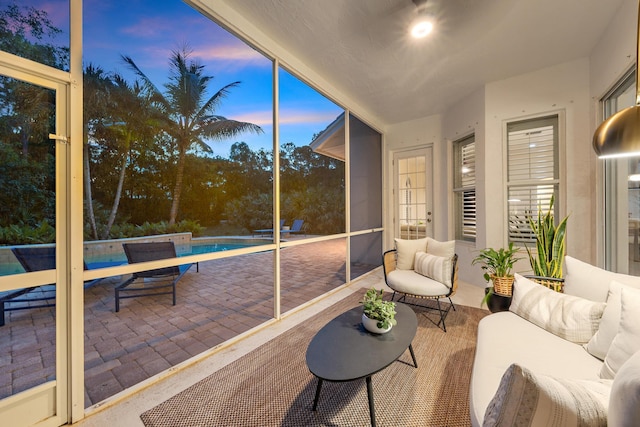 15415 Alexander Run, Jupiter, FL 33478 - sunroom with an outdoor hangout area