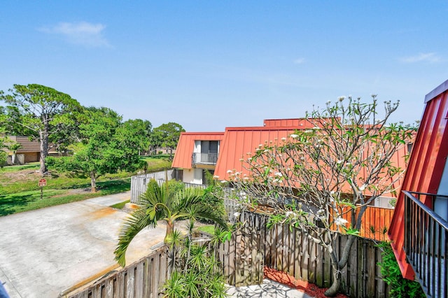 3203 Meridian Way N Unit D, Palm Beach Gardens, FL 33410 - view of patio / terrace with fence
