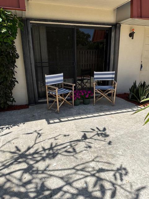 3203 Meridian Way N Unit D, Palm Beach Gardens, FL 33410 - view of patio
