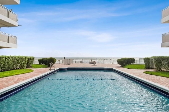 1199 Hillsboro Mile Unit 119, Hillsboro Beach, FL 33062 - community pool with fence