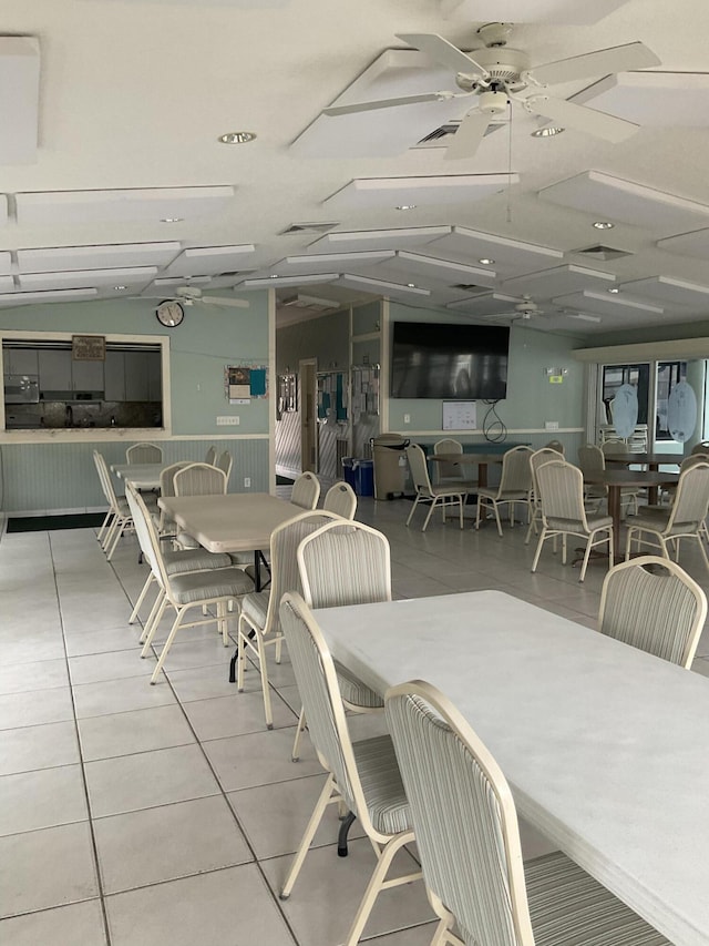 337 Knotty Pine Cir Unit B-1, Greenacres, FL 33463 - tiled dining space with visible vents, lofted ceiling, and a ceiling fan